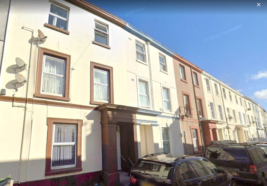 Clifton Place, Plymouth, PL4 8HX